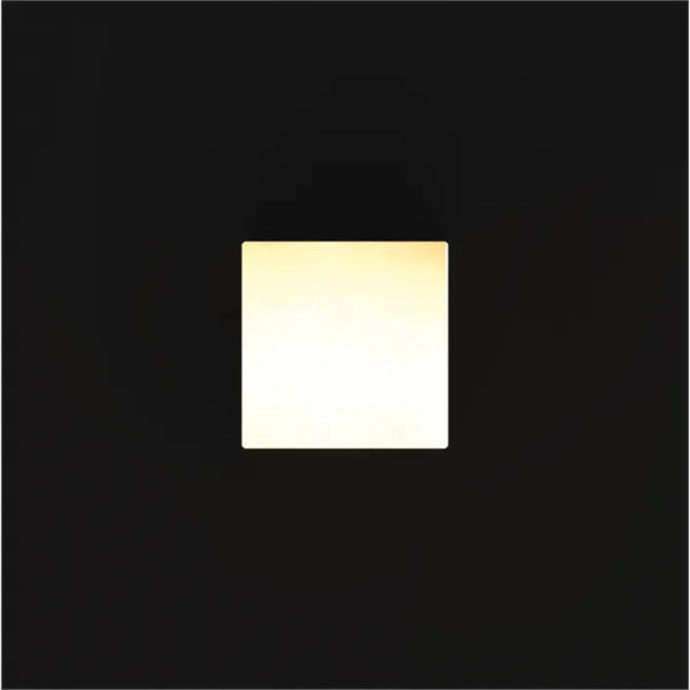 VECTOR FRAME MODULAR BACKLIT TOWER 01 (3' X 8')