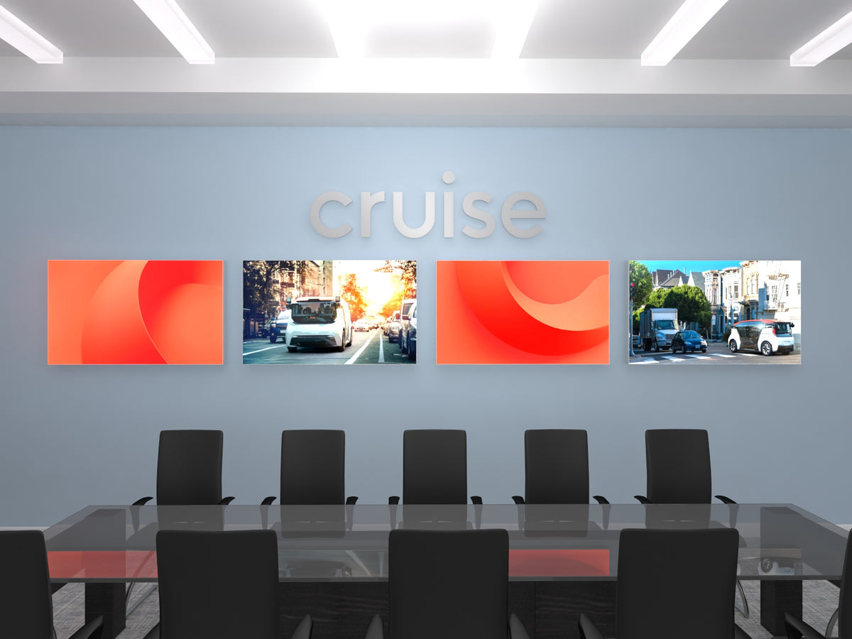 Wall-Mounted Lightbox B