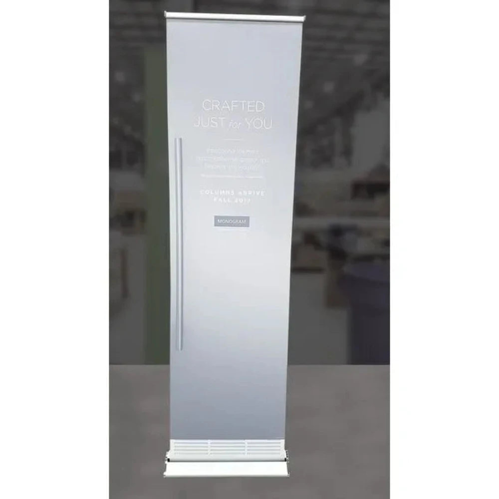 BLADE LITE 600 RETRACTABLE BANNER STAND